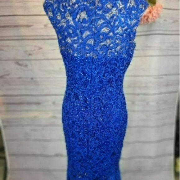 Marina Cap Sleeve Lace Sequin Gown - Picture 4 of 7